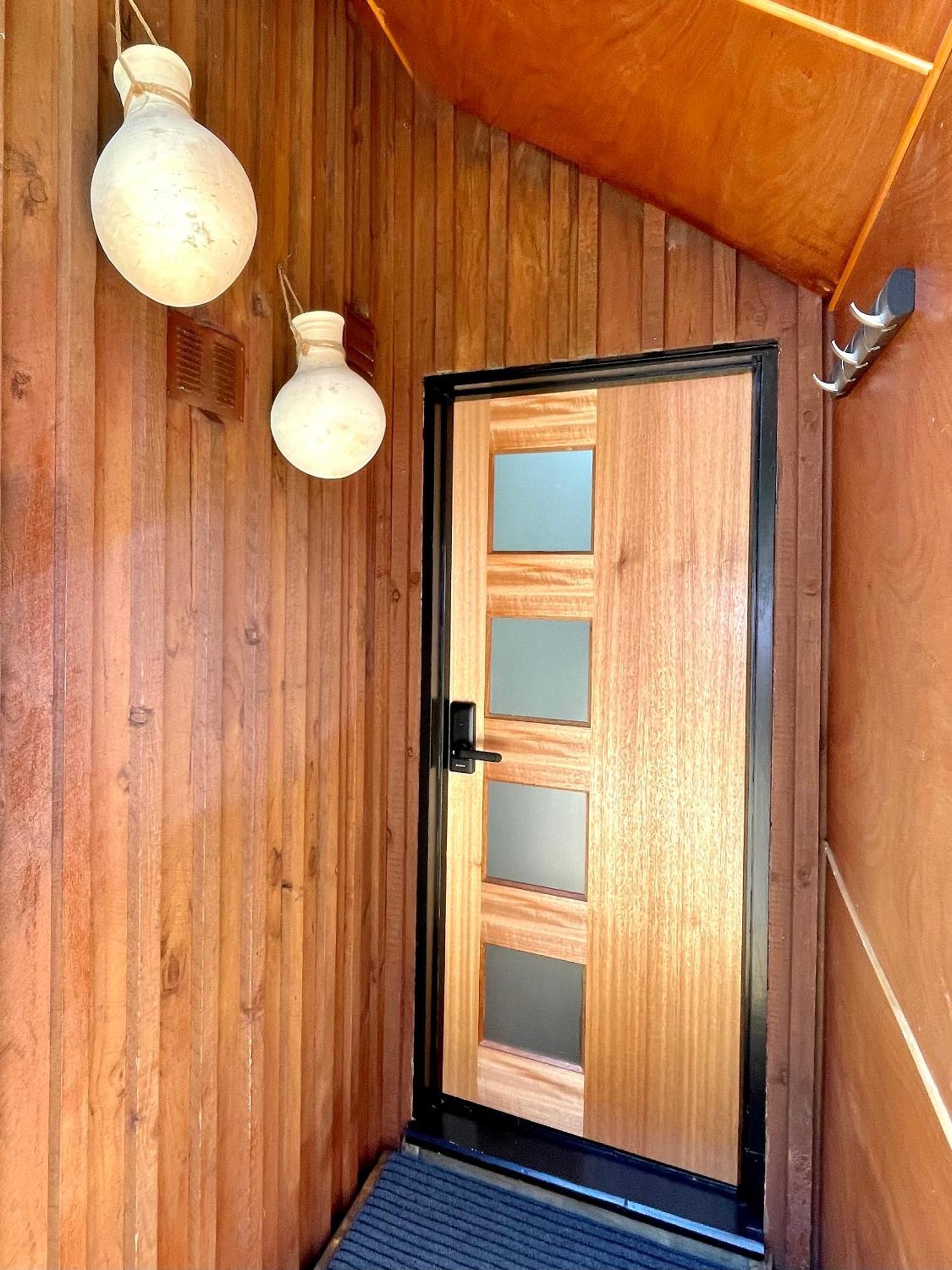 The Cove Cabin - Your Quiet Escape Dunedin Exterior photo